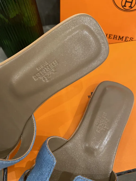 Hermes Shoe 